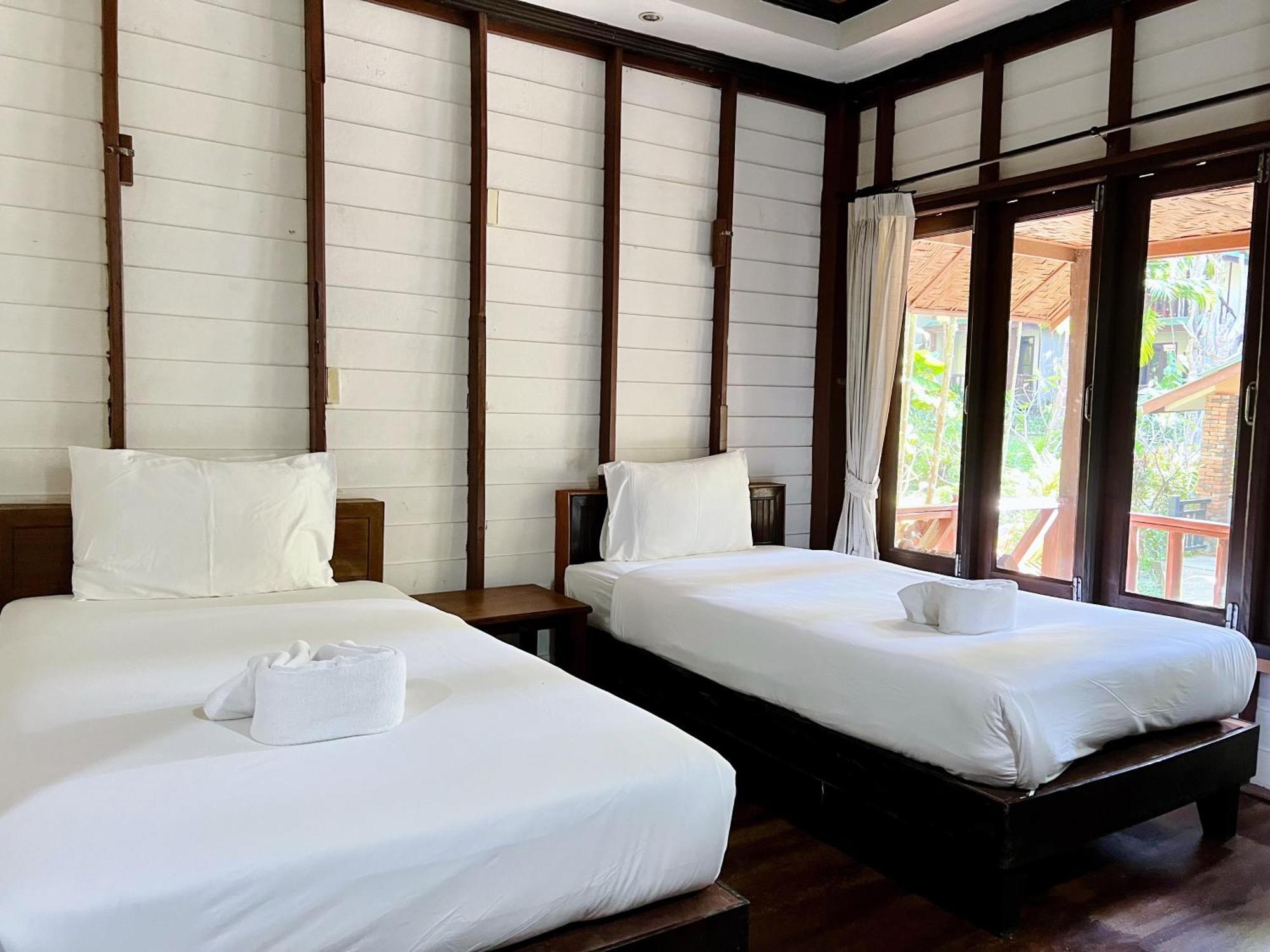 Dream Valley Resort, Tonsai Beach Exterior photo