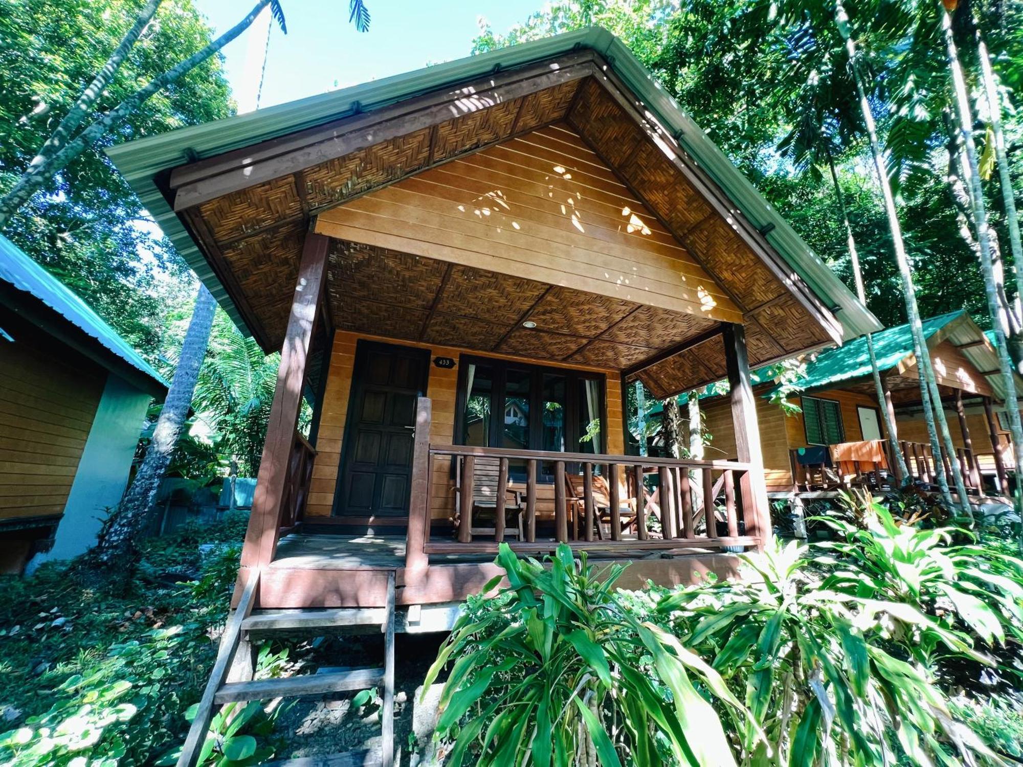 Dream Valley Resort, Tonsai Beach Exterior photo