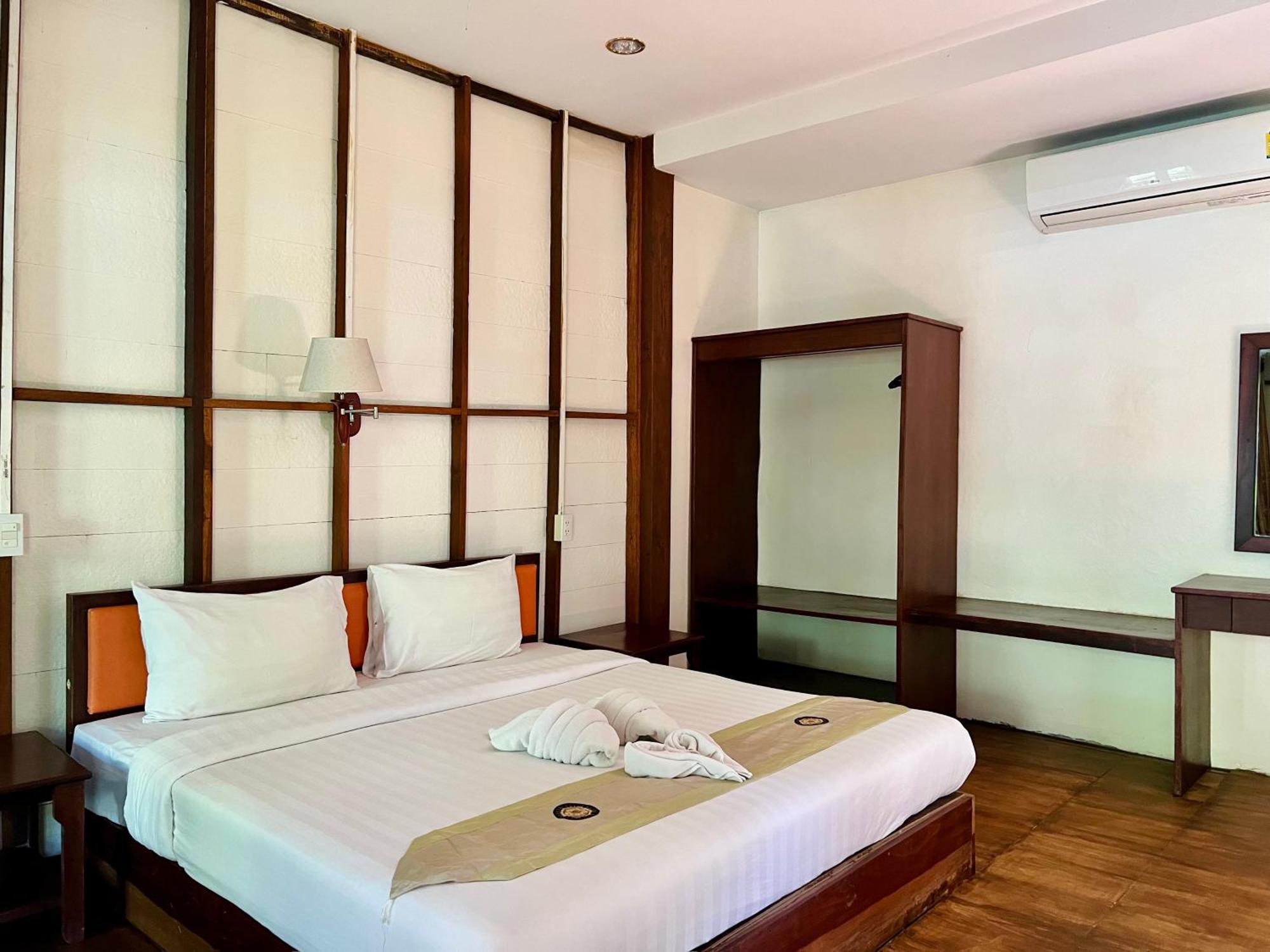 Dream Valley Resort, Tonsai Beach Exterior photo