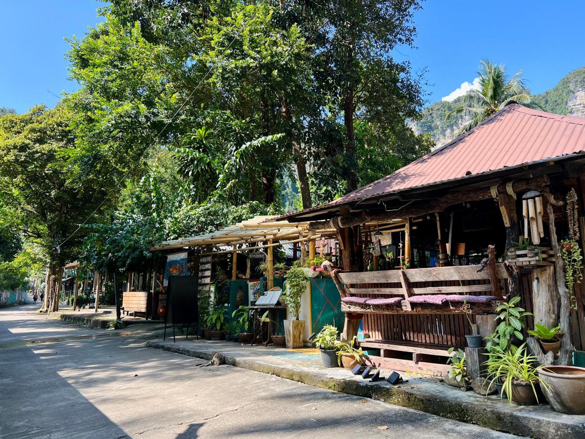 Dream Valley Resort, Tonsai Beach Exterior photo